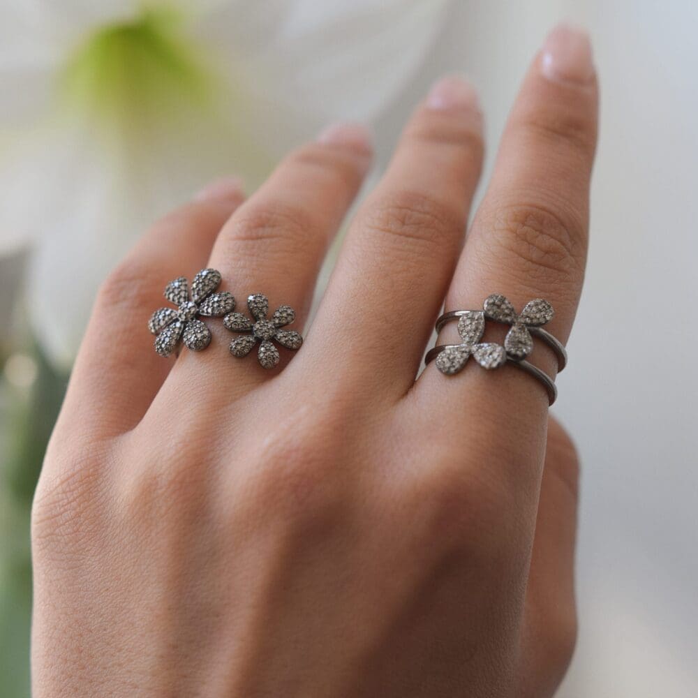 Double Daisy Open Band Ring