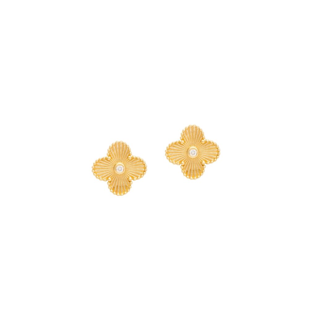 Small Flower with Diamond Earrings Yellow Gold