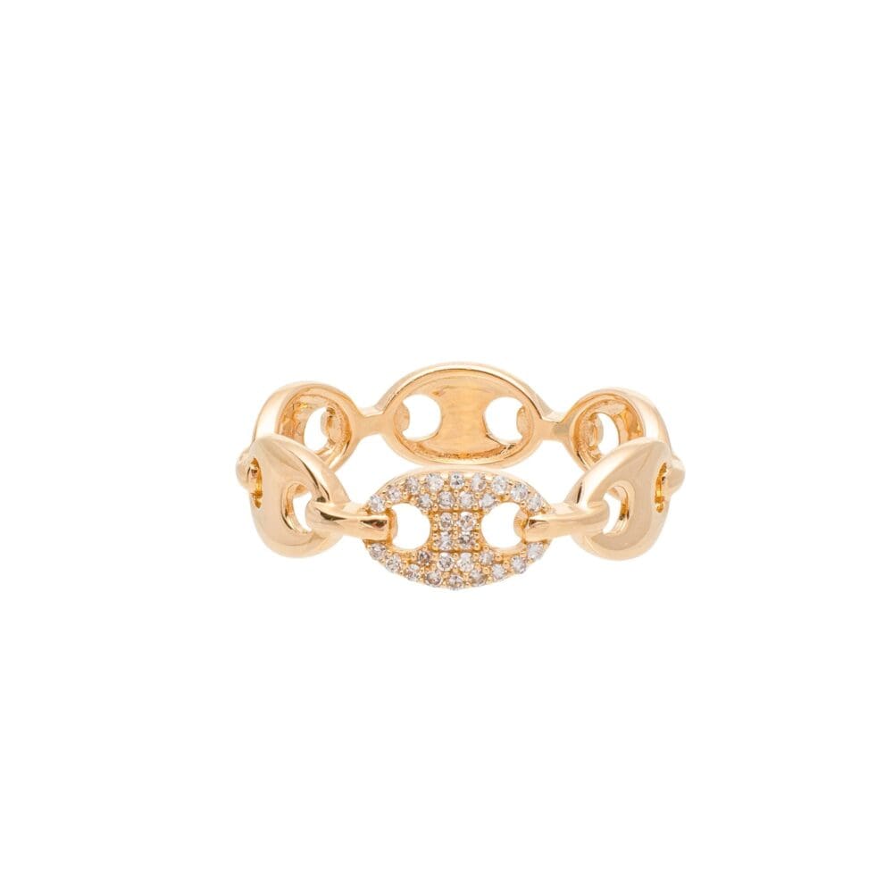 Diamond Oval Tri-Link Ring Yellow Gold