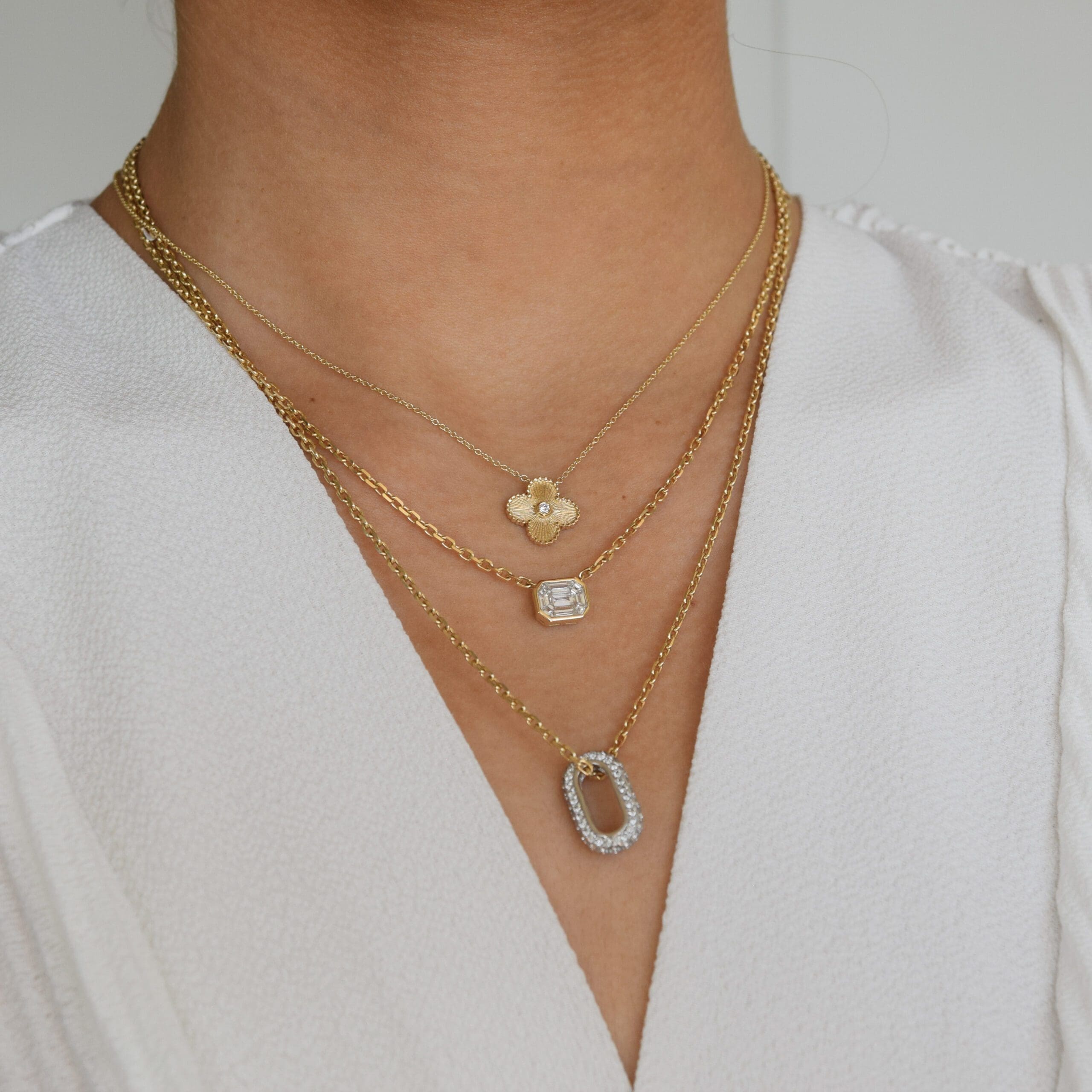 Floating Diamond Oval Link Rolo Chain Necklace