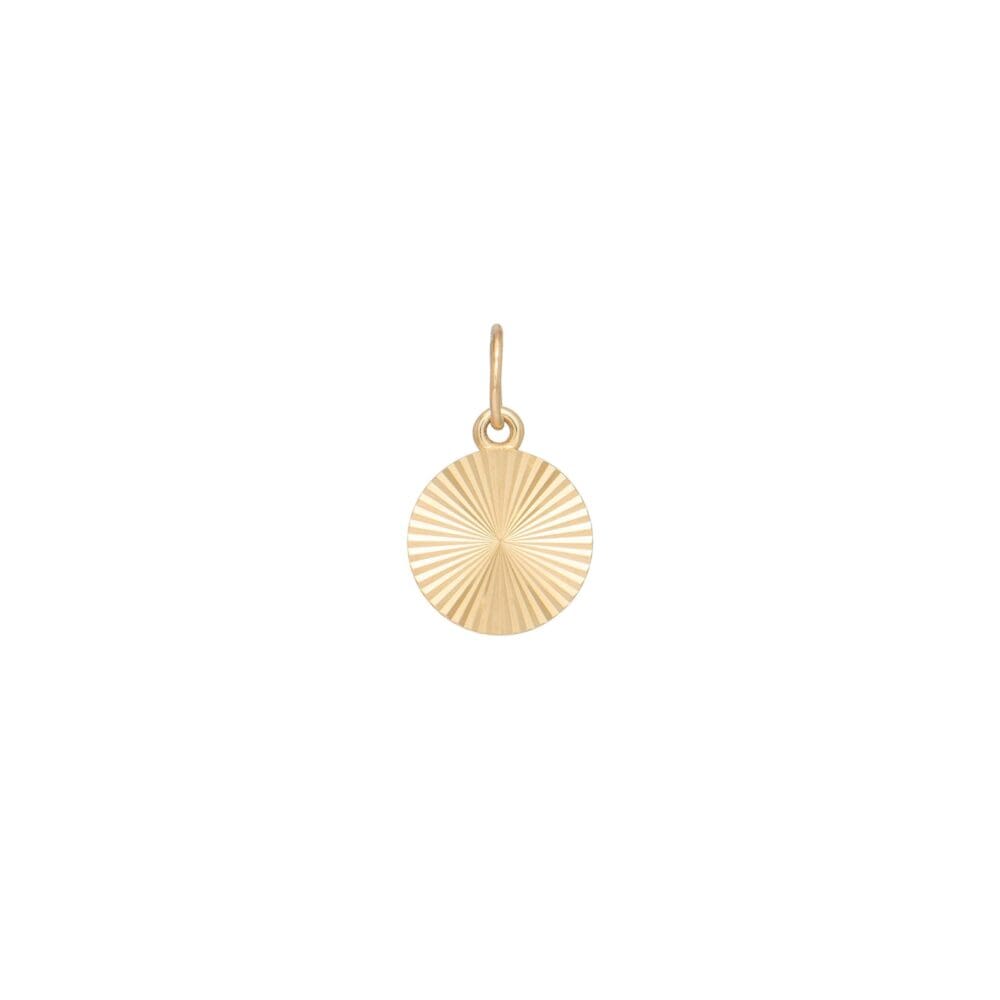 Small Fluted Round Pendant Yellow Gold